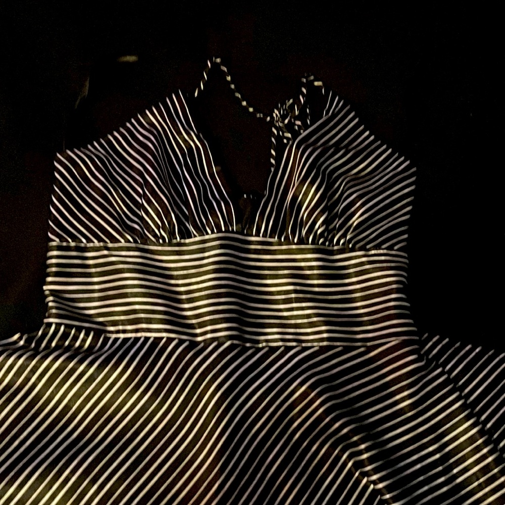 Alyn Paige Vintage Style Halter Dress - black and white